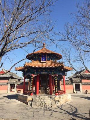  Longwang Temple: A Serene Oasis of History and Spiritual Tranquility!