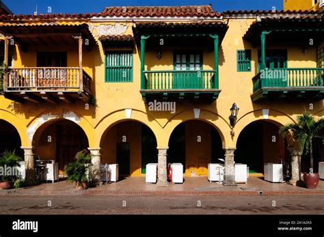 Museo de Arte Colonial, An Architectural Gem Preserving Colombia's Historical Treasures!