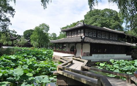 The Humble Administrator’s Garden: A Classical Retreat into Serenity and Architectural Brilliance!