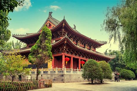 White Horse Temple, An Ancient Buddhist Haven Overflowing with Serenity and History!